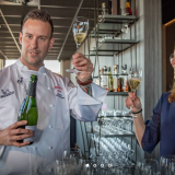 Bij Meliefste knalt de champagnekurk